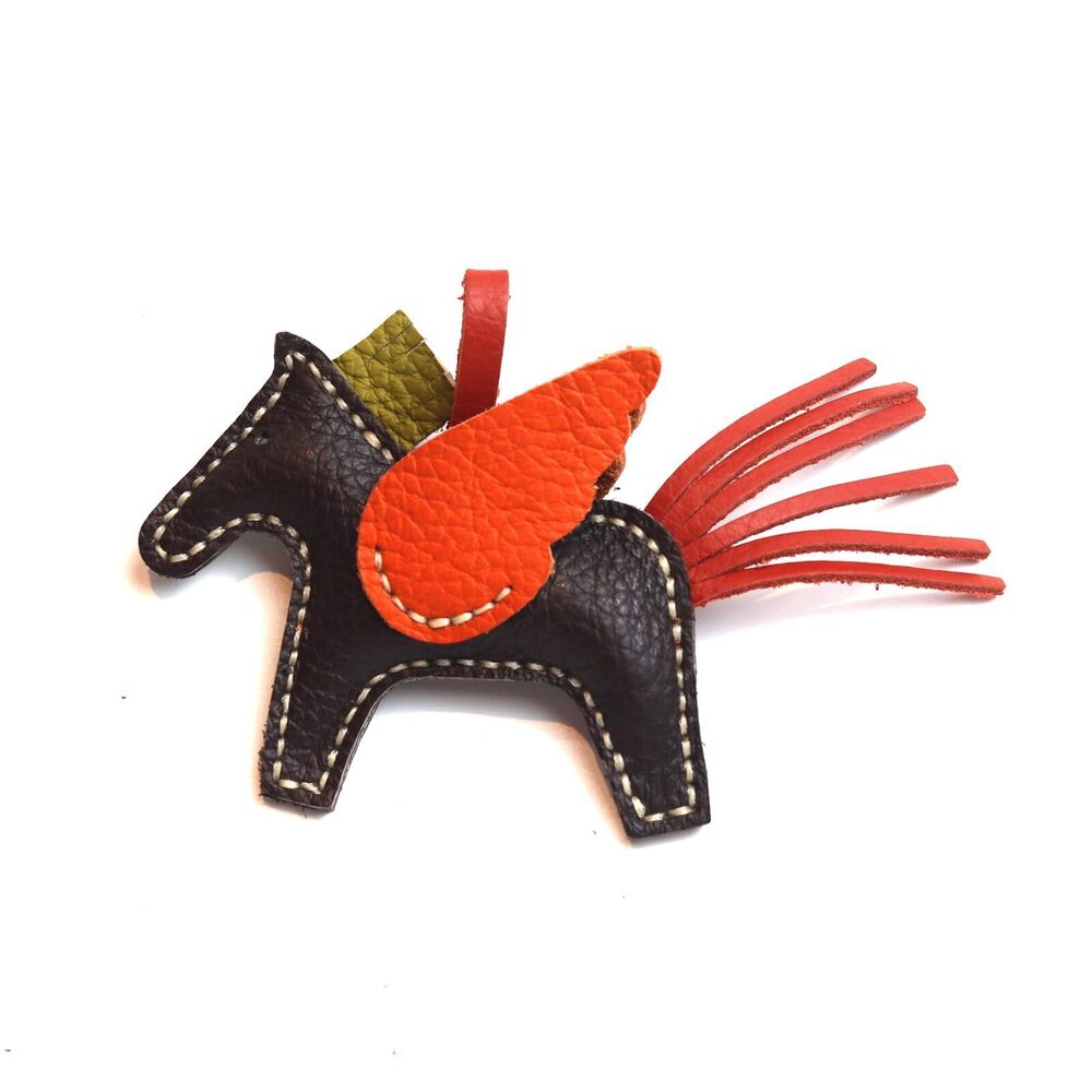 2909 Flying Horse Keychain, Tasse Cute Pony Personalized handmade Cowhide